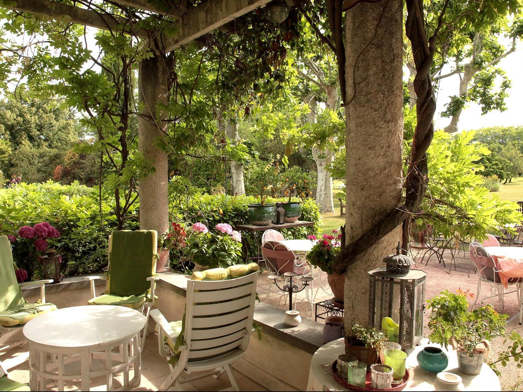 Demeures Et Chateaux Hotel L'Hermitage Pernes-les-Fontaines Exterior photo